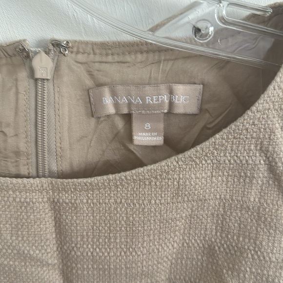 Banana Republic Tan and Black Dress Sz 8 - Picture 2 of 3